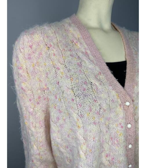 American vintage OOAK hand knit Mohair cardigan in shades of pink size medium - Picture 3 of 12